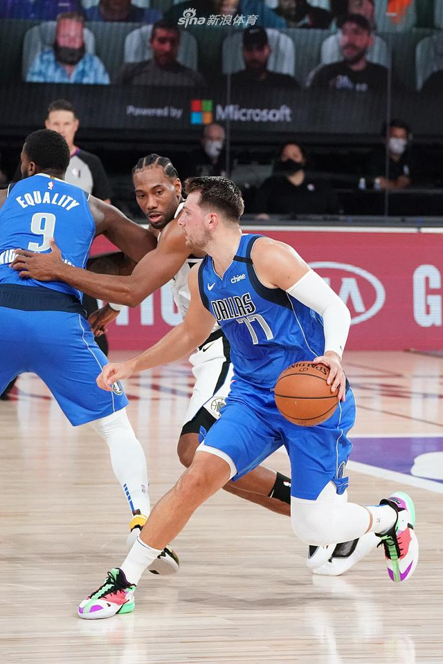 [CBA]常规赛3月10日：新疆VS广东 徐杰集锦.