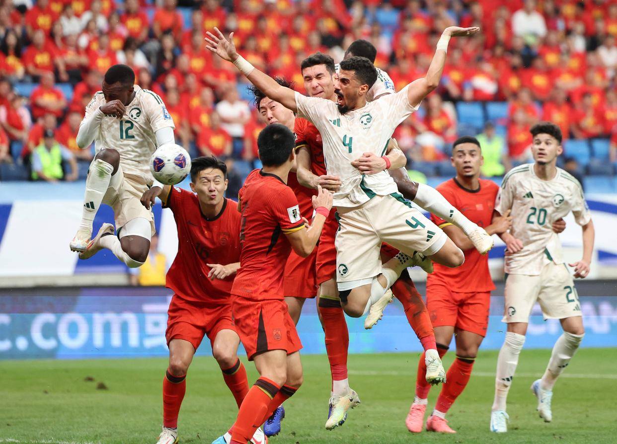 中的一众球 中的一众球