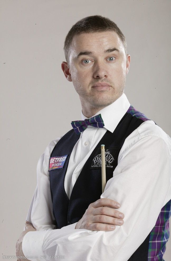 通过对中场 通过对中场