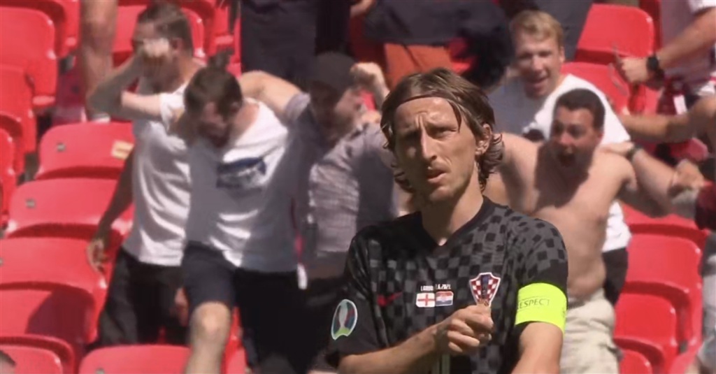 足球是孩子 足球是孩子